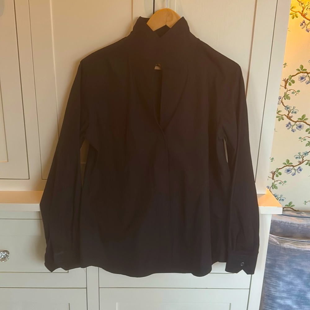 Sarah Alexandra Signature Shirt in Noir (size 12)